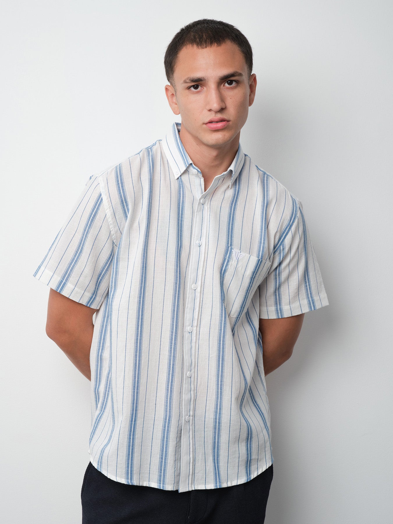 CAMISA MODERN FIT RAYAS