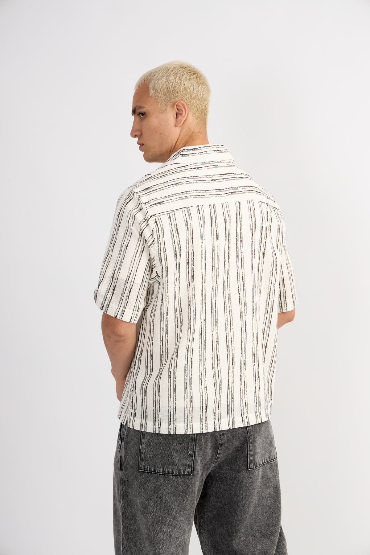 CAMISA OVERSIZE ALEJO NEGRO