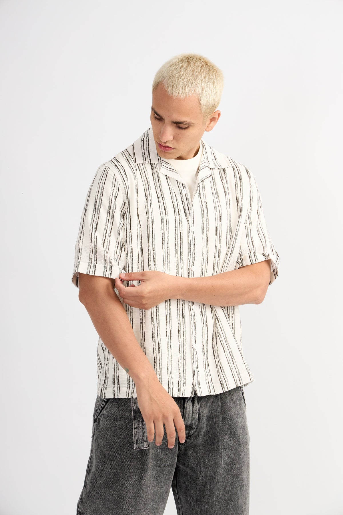 CAMISA OVERSIZE ALEJO NEGRO